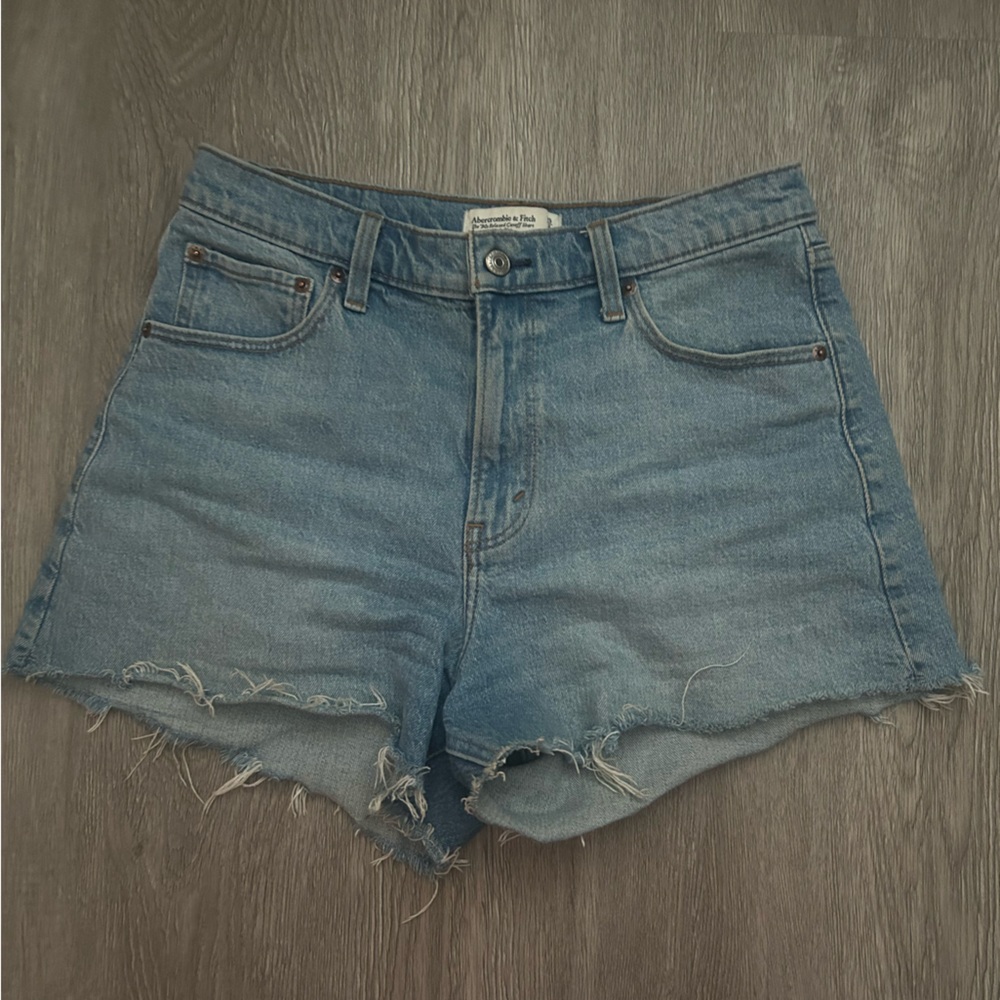 Abercrombie & Fitch 90’s Relaxed Cutoff Shorts - High Rise